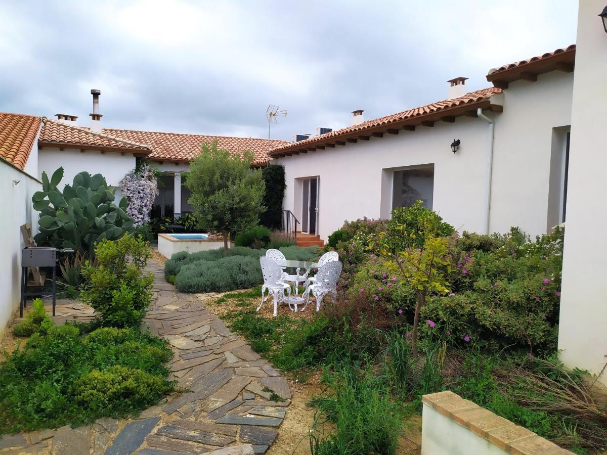 El Nidal Hotel